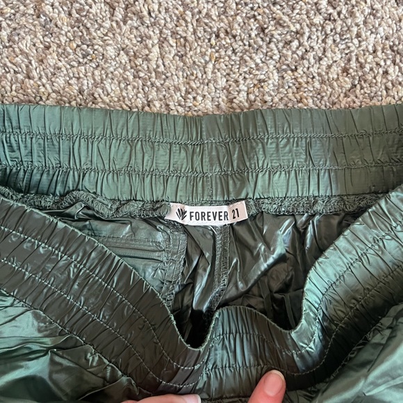 Forever 21 Athletic shorts size Small - Picture 2 of 3